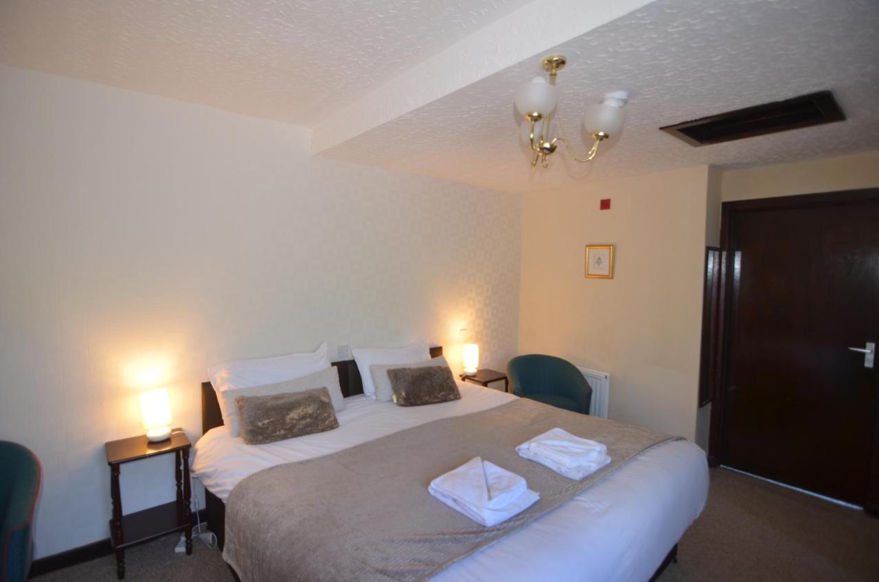 Achilty Guest House Contin Bagian luar foto