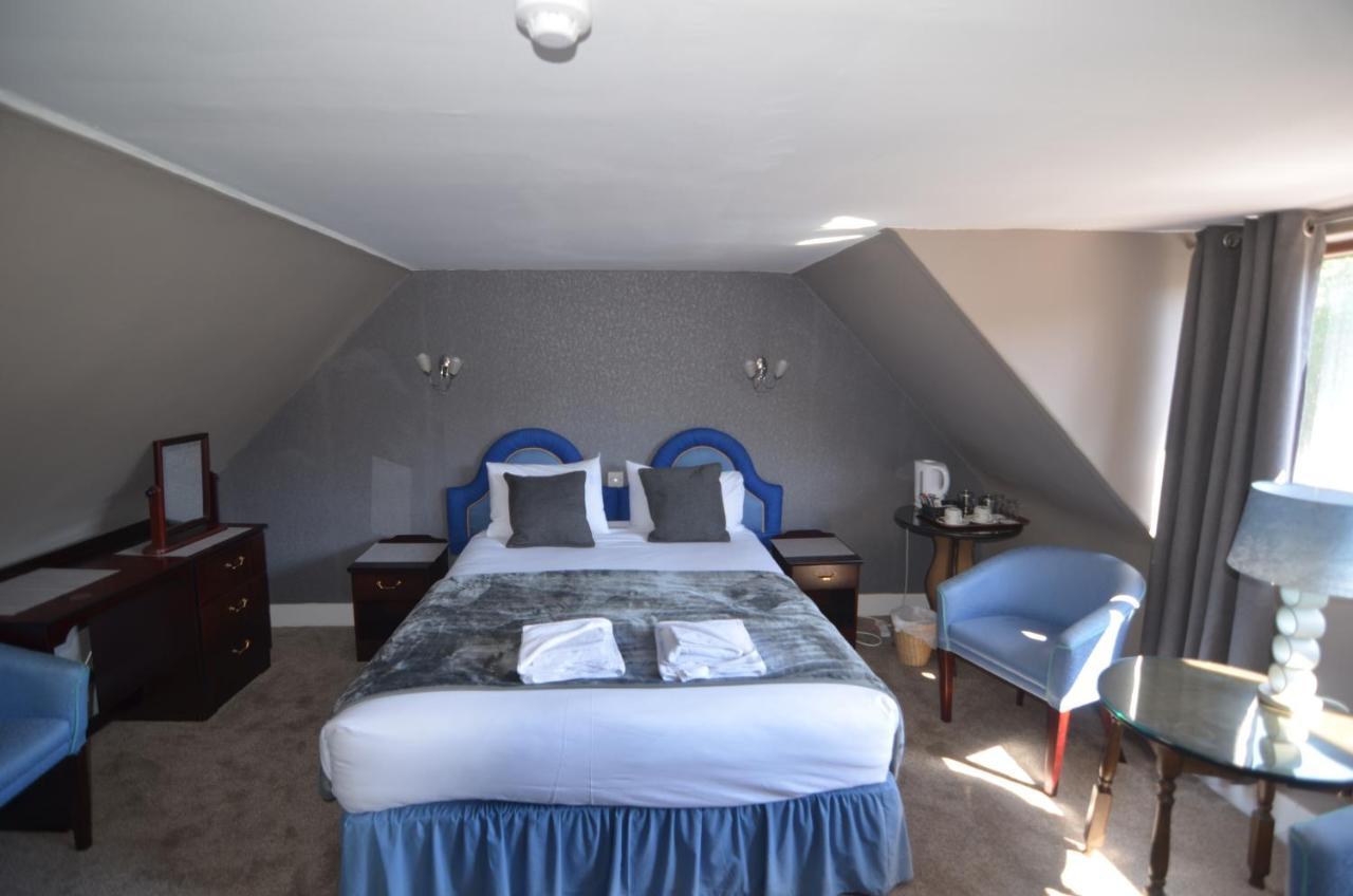 Achilty Guest House Contin Bagian luar foto