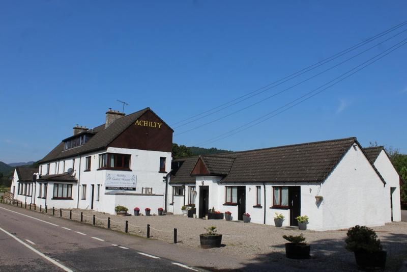 Achilty Guest House Contin Bagian luar foto